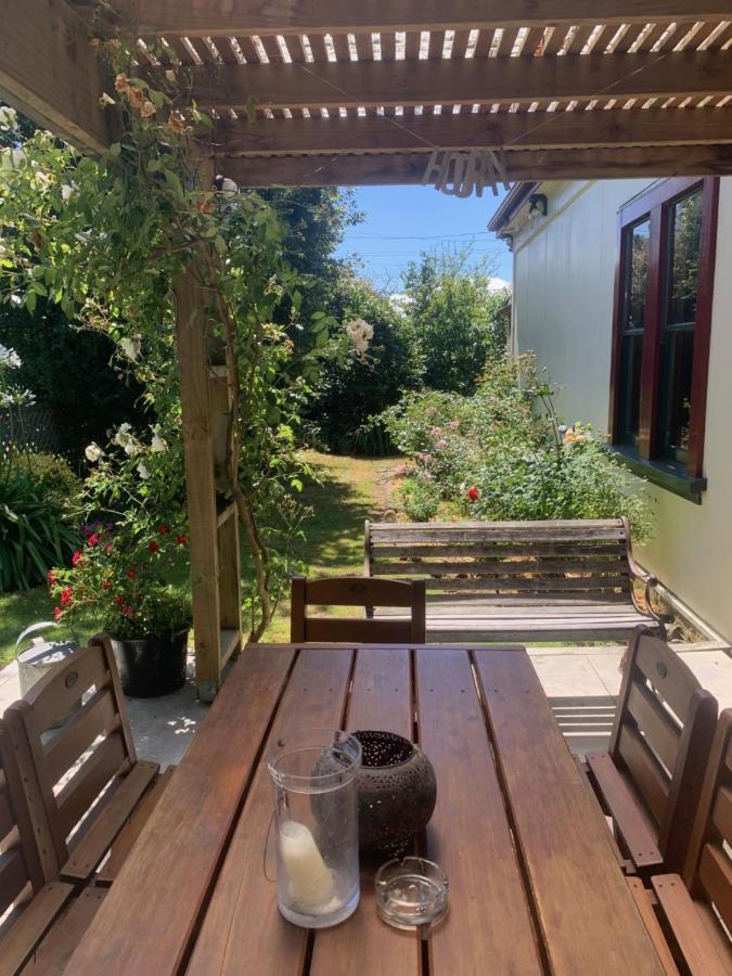 Villa In The Vines Martinborough Exterior foto