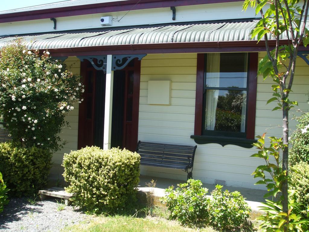 Villa In The Vines Martinborough Exterior foto